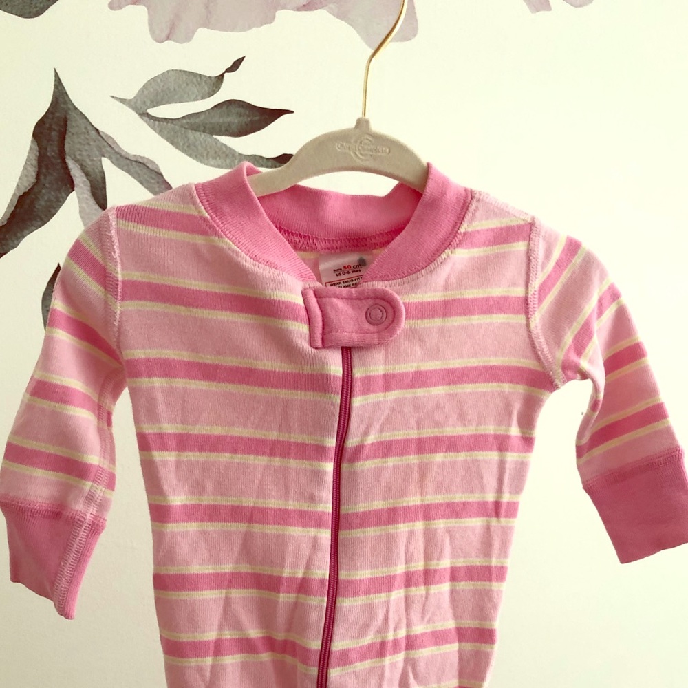 Hanna Andersson 0-6 Onesie Pajama in Pink